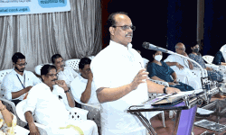 സംരംഭകര്ക്ക് മുന്നില് സര്ക്കാര് അവസരങ്ങള് തുറന്നു നല്കും: മന്ത്രി അഹമ്മദ് ദേവര്കോവില് സംരംഭകര്ക്ക് മുന്നില് സര്ക്കാര് അവസരങ്ങള് തുറന്നു നല്കും: മന്ത്രി അഹമ്മദ് ദേവര്കോവില്