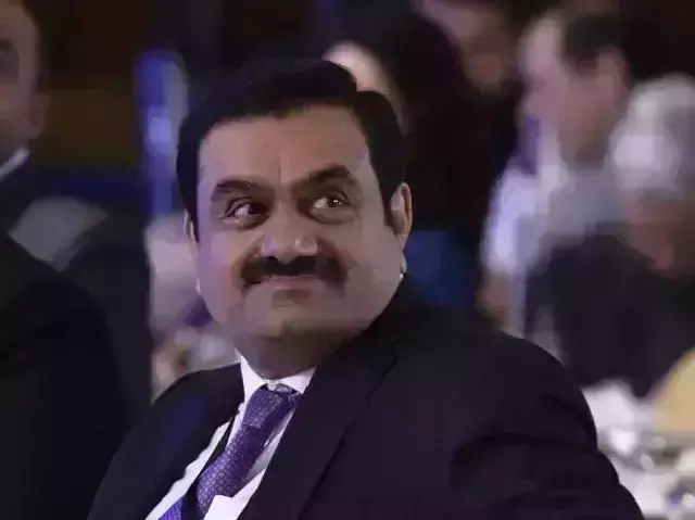 നിര്‍മാണ മേഖലയിലും കൈവച്ച് ഗൗതം അദാനി