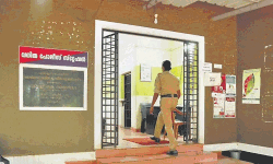 സംസ്ഥാനത്തെ പോലിസ് സ്റ്റേഷനുകള്‍ പരിശോധിക്കാന്‍ ആറംഗ സമിതി