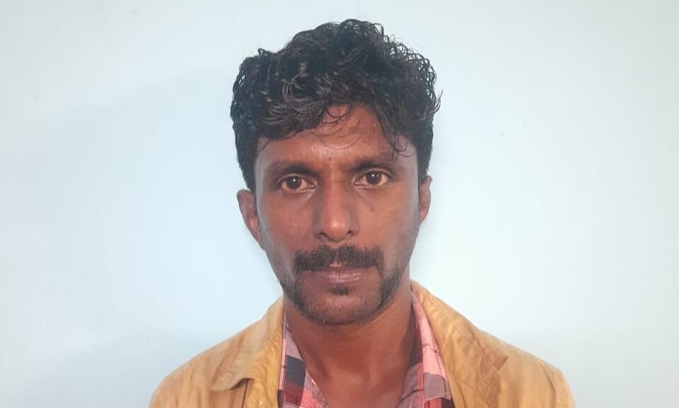 താനൂരില് വീട് കുത്തിത്തുറന്ന് നടത്തിയ മോഷണം; പ്രതി 7 വര്ഷത്തിനു ശേഷം പിടിയില് താനൂരില് വീട് കുത്തിത്തുറന്ന് നടത്തിയ മോഷണം; പ്രതി 7 വര്ഷത്തിനു ശേഷം പിടിയില്