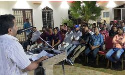 രാജ്യത്തിന്റെ പൊതുബോധം മതേതരത്വത്തെ തള്ളി ഹിന്ദുത്വത്തിനൊപ്പം: ഇന്ത്യന് സോഷ്യല് ഫോറം രാജ്യത്തിന്റെ പൊതുബോധം മതേതരത്വത്തെ തള്ളി ഹിന്ദുത്വത്തിനൊപ്പം: ഇന്ത്യന് സോഷ്യല് ഫോറം