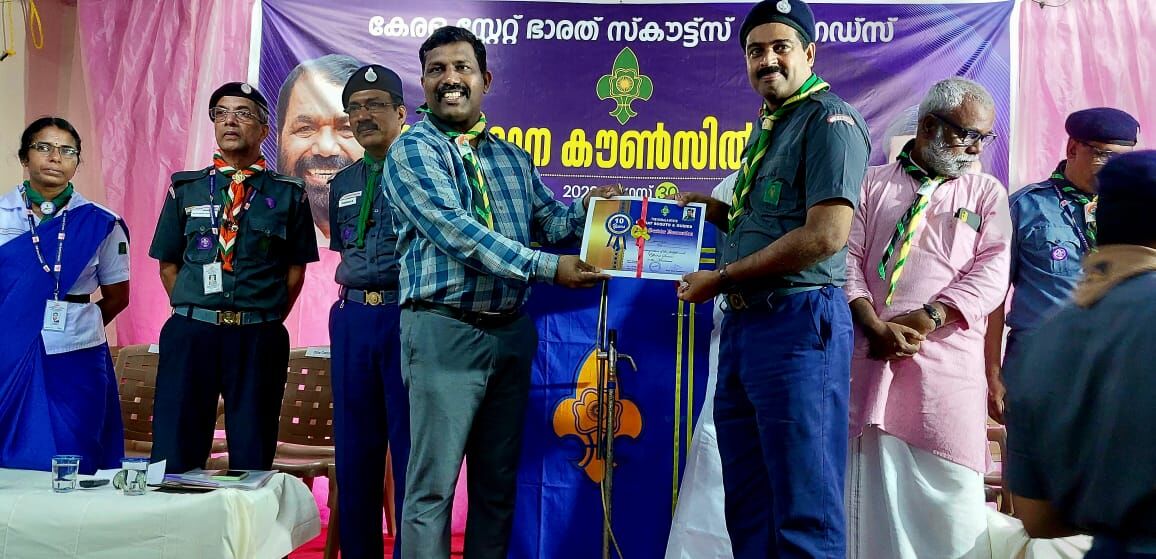 സ്‌കൗട്ട്‌സ് ആന്‍ഡ് ഗൈഡ്‌സ് അധ്യാപക അവാര്‍ഡ് ടി വി ജലീല്‍ മാസ്റ്റര്‍ക്ക്