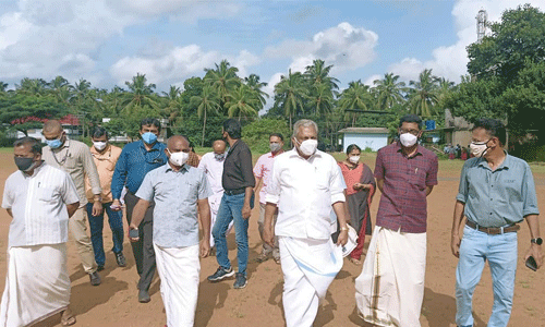 എരുമപ്പെട്ടി ഹയര് സെക്കന്ററി സ്കൂള് ഗ്രൗണ്ടിന് രണ്ട് കോടിയുടെ നവീകരണം എരുമപ്പെട്ടി ഹയര് സെക്കന്ററി സ്കൂള് ഗ്രൗണ്ടിന് രണ്ട് കോടിയുടെ നവീകരണം