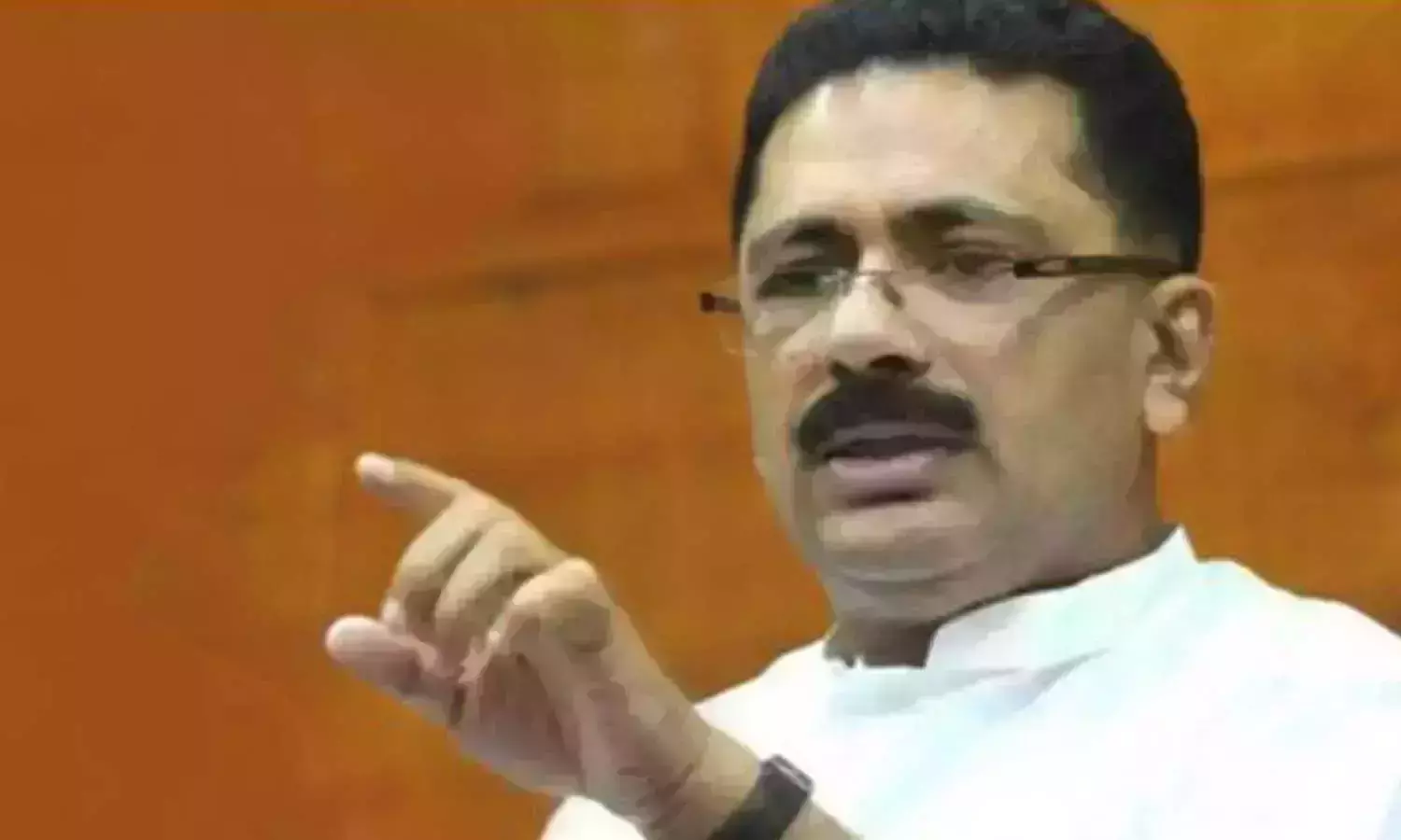 പാക് അധീന കശ്മീര്: കെ ടി ജലീലിനെതിരേ കേസെടുക്കാന് ഉത്തരവിടണമെന്ന് ഡല്ഹി പോലിസ് കോടതിയില് പാക് അധീന കശ്മീര്: കെ ടി ജലീലിനെതിരേ കേസെടുക്കാന് ഉത്തരവിടണമെന്ന് ഡല്ഹി പോലിസ് കോടതിയില്