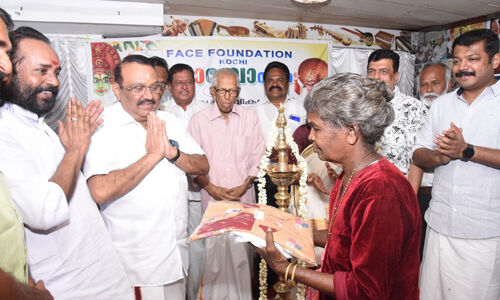 സമൂഹത്തിലെ ദുര്‍ബലനെയും പാവപ്പെട്ടവനെയും സഹായിക്കുമ്പോഴാണ് ഓണത്തിന്റെ സന്ദേശം പൂര്‍ണമാകുന്നത്: പ്രഫ. എം കെ സാനു