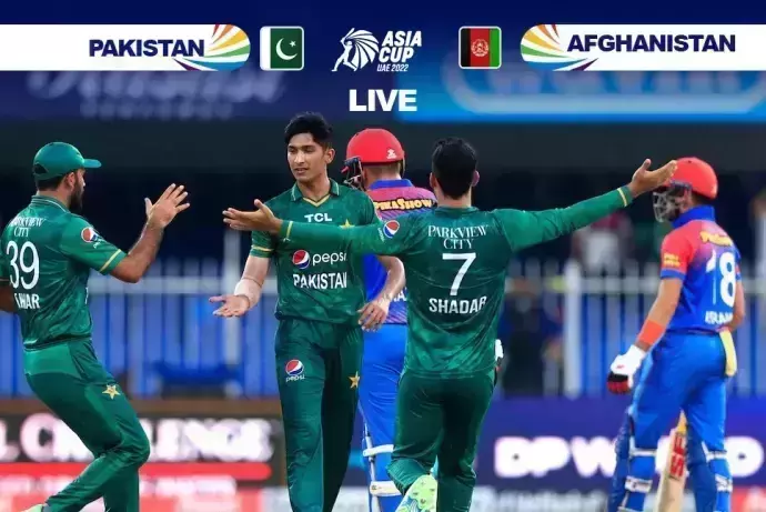 ഇന്ത്യയ്ക്ക് പ്രതീക്ഷ വേണ്ട; പാകിസ്താന് അഫ്ഗാനെതിരേ ലക്ഷ്യം 130 റണ്‍സ്