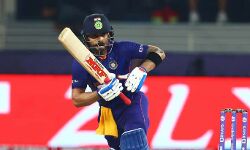 രാജകീയ തിരിച്ചുവരവ്; കോഹ്ലി 122*; ഏഷ്യാകപ്പില് ഇന്ത്യയ്ക്ക് കൂറ്റന് സ്കോര് രാജകീയ തിരിച്ചുവരവ്; കോഹ്ലി 122*; ഏഷ്യാകപ്പില് ഇന്ത്യയ്ക്ക് കൂറ്റന് സ്കോര്