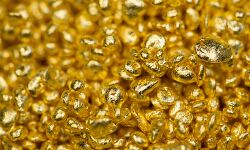 നെടുമ്പാശേരിയിലും കണ്ണൂരിലും സ്വർണ വേട്ട; ക്യാപ്‌സൂളാക്കി മലദ്വാരത്തില്‍ ഒളിപ്പിച്ച് കടത്താന്‍ ശ്രമം