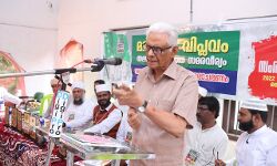 മലബാര്‍ സമരം ഒരിക്കലും വര്‍ഗീയ ലഹള ആയിരുന്നില്ല: ടി കെ ഹംസ
