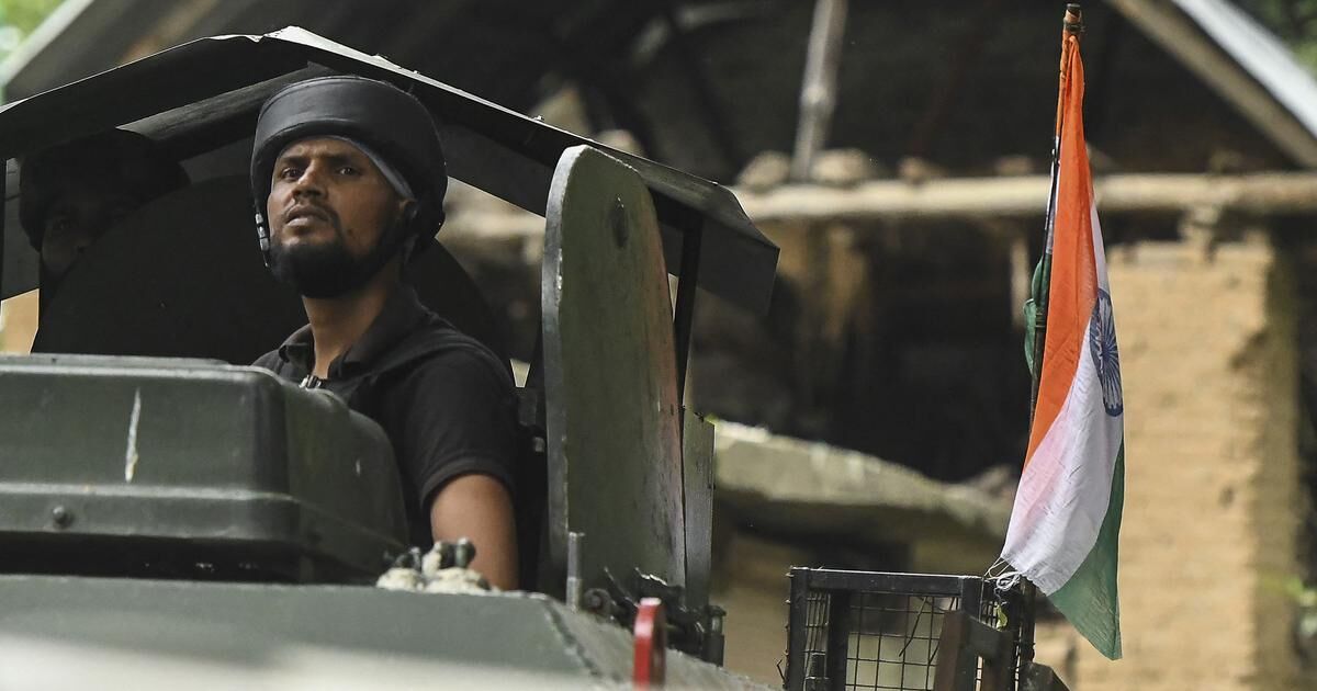 ജമ്മു കശ്മീരില്‍ രണ്ട് സായുധരെ വധിച്ചു