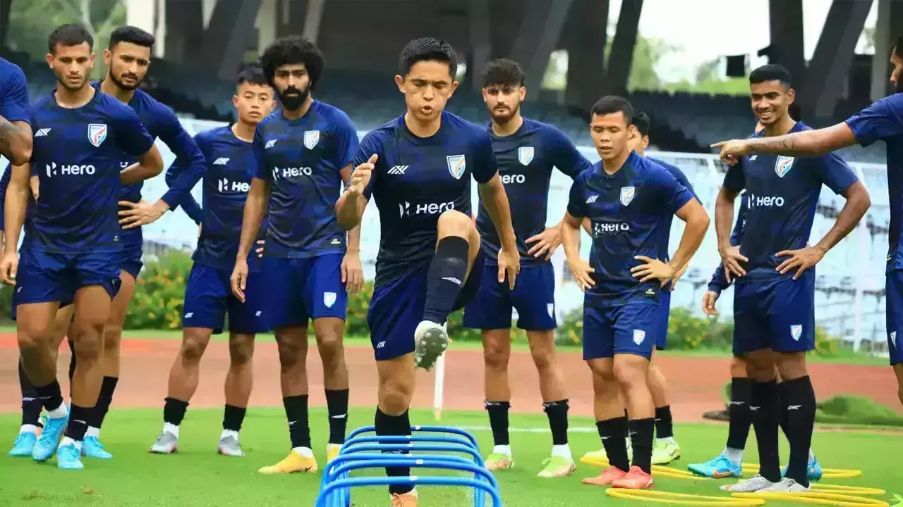 വിയ്റ്റനാമിനെതിരായ സ്ക്വാഡില് സഹല്, രാഹുല്, ആഷിഖ് വിയ്റ്റനാമിനെതിരായ സ്ക്വാഡില് സഹല്, രാഹുല്, ആഷിഖ്