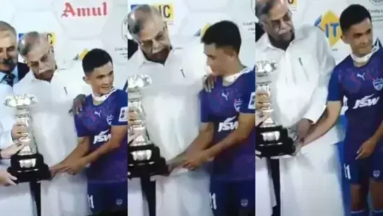 ഫോട്ടോയ്ക്ക് പോസ് ചെയ്യുമ്പോള് സുനില് ഛേത്രിയെ തള്ളിമാറ്റി ബംഗാള് ഗവര്ണ്ണര് ഫോട്ടോയ്ക്ക് പോസ് ചെയ്യുമ്പോള് സുനില് ഛേത്രിയെ തള്ളിമാറ്റി ബംഗാള് ഗവര്ണ്ണര്