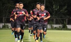 സിംഗപൂരിനെതിരേ ഇന്ത്യയ്ക്ക് സമനില; ആഷിഖ് കുരുണിയന് ഗോള്‍