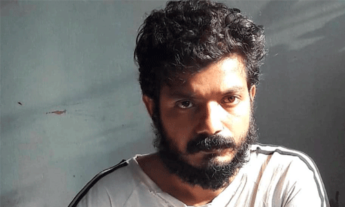 ശ്രീനാഥ് ഭാസിക്കെതിരായ പരാതി ചാനല്‍ അവതാരക പിന്‍വലിക്കും