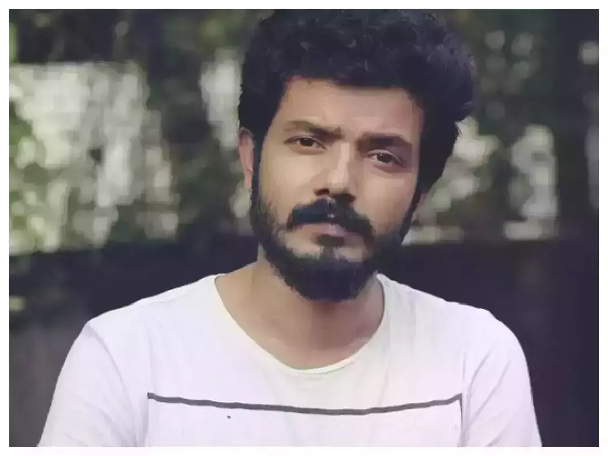 വനിതാ മാധ്യമപ്രവര്ത്തകയുടെ പരാതി: ശ്രീനാഥ് ഭാസിക്ക് ജാമ്യം വനിതാ മാധ്യമപ്രവര്ത്തകയുടെ പരാതി: ശ്രീനാഥ് ഭാസിക്ക് ജാമ്യം