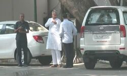 മാപ്പ് പറഞ്ഞ് അശോക് ഗെഹ് ലോട്ട്; അധ്യക്ഷസ്ഥാനത്തേക്കുള്ള മല്‍സരത്തിനില്ല