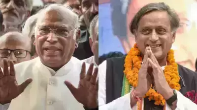 കോണ്‍ഗ്രസ് പ്രസിഡന്റ് തിരഞ്ഞെടുപ്പ്; മൂന്ന് സ്ഥാനാര്‍ഥികള്‍: ജി23 പിന്തുണ ഖാര്‍ഗ്ഗേയ്ക്ക്