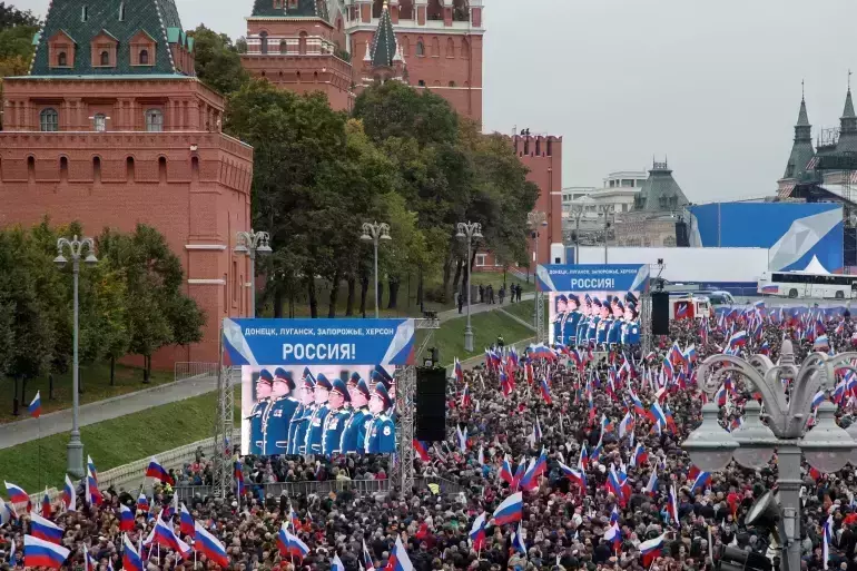 യുക്രെയ്‌ന്റെ നാല് പ്രദേശങ്ങള്‍ റഷ്യയോട് കൂട്ടിച്ചേര്‍ത്തു; നാറ്റോ അംഗത്വ നീക്കം ശക്തമാക്കി സെലന്‍സ്‌കി