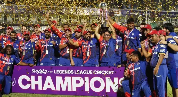 ലെജന്റസ് ലീഗ് ക്രിക്കറ്റ്; ഇന്ത്യാ ക്യാപിറ്റല്സിന് കിരീടം; യൂസുഫ് പഠാന് മാന് ഓഫ് ദി സീരീസ് ലെജന്റസ് ലീഗ് ക്രിക്കറ്റ്; ഇന്ത്യാ ക്യാപിറ്റല്സിന് കിരീടം; യൂസുഫ് പഠാന് മാന് ഓഫ് ദി സീരീസ്