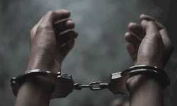 ഫോട്ടോഷൂട്ടിനുപോയ നവദമ്പതികള്‍ക്ക് മര്‍ദ്ദനമേറ്റു; കാര്‍ തല്ലിപ്പൊളിച്ചു