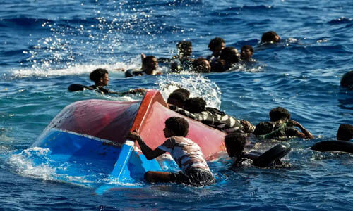 നൈജീരിയയില് ബോട്ട് മറിഞ്ഞ് 76 മരണം; കാണാതായവര്ക്കായി തിരച്ചില് തുടരുന്നു നൈജീരിയയില് ബോട്ട് മറിഞ്ഞ് 76 മരണം; കാണാതായവര്ക്കായി തിരച്ചില് തുടരുന്നു