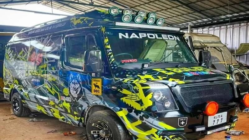 വാഹനം വിട്ടുകിട്ടണമെങ്കിൽ പഴയതുപോലെ ആക്കണമെന്ന് ഇ ബുൾജെറ്റിനോട് ഹൈക്കോടതി