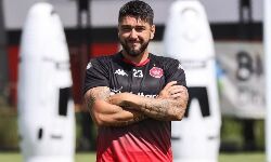 ഐഎസ്എല്‍; ബ്ലാസ്‌റ്റേഴ്‌സിനെ തകര്‍ത്തെറിഞ്ഞ് എടികെ മോഹന്‍ ബഗാന്‍