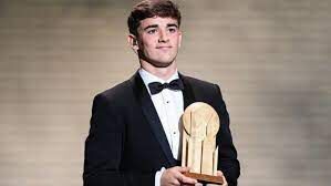 ബാലണ്‍ ഡി ഓര്‍: ഗവി യുവതാരം; ക്ലബ്ബ് മാഞ്ചസ്റ്റര്‍ സിറ്റി ; ഗോളി കോര്‍ട്ടോയിസ്