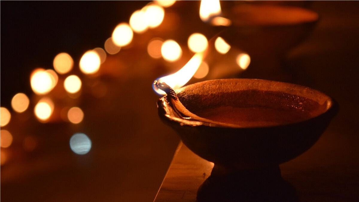 ദീപം തെളിയിക്കാനുള്ള സര്ക്കാര് നിര്ദേശം വിശ്വാസം ഒളിച്ചുകടത്തുന്നതിന്റെ ഭാഗം; വിമര്ശനവുമായി കോണ്ഗ്രസ് നേതാവ് ദീപം തെളിയിക്കാനുള്ള സര്ക്കാര് നിര്ദേശം വിശ്വാസം ഒളിച്ചുകടത്തുന്നതിന്റെ ഭാഗം; വിമര്ശനവുമായി കോണ്ഗ്രസ് നേതാവ്