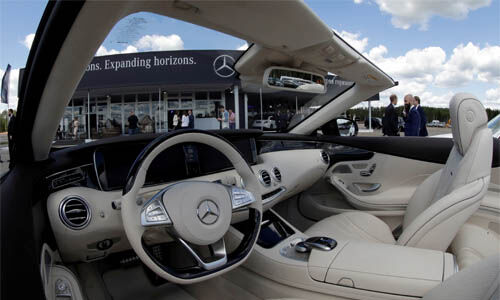 റഷ്യന് വിപണിയില് നിന്ന് പിന്മാറി മെഴ്സിഡസ് ബെന്സ് റഷ്യന് വിപണിയില് നിന്ന് പിന്മാറി മെഴ്സിഡസ് ബെന്സ്