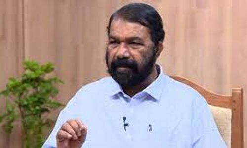 പോലിസ് ഭൂമിയോളം താഴുകയാണ്, സംഘര്‍ഷമുണ്ടാക്കരുത്; വിഴിഞ്ഞം സമരത്തില്‍നിന്ന് പിന്‍മാറണം: വി ശിവന്‍കുട്ടി