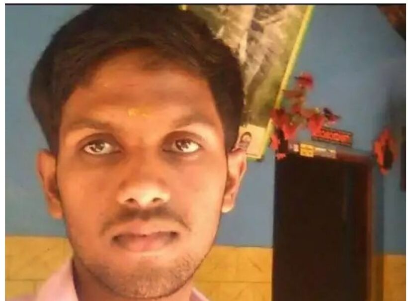 തെരുവ് നായ കുറുകെ ചാടി; ബൈക്ക് നിയന്ത്രണം വിട്ട് മറിഞ്ഞ് കാറിടിച്ച് യുവാവ് മരിച്ചു തെരുവ് നായ കുറുകെ ചാടി; ബൈക്ക് നിയന്ത്രണം വിട്ട് മറിഞ്ഞ് കാറിടിച്ച് യുവാവ് മരിച്ചു