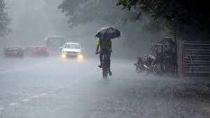 കേരളത്തില് തുലാവര്ഷമെത്തി; വ്യാപക മഴയ്ക്കും ഇടിമിന്നലിനും സാധ്യത; 7 ജില്ലകളില് യെല്ലോ അലര്ട്ട് കേരളത്തില് തുലാവര്ഷമെത്തി; വ്യാപക മഴയ്ക്കും ഇടിമിന്നലിനും സാധ്യത; 7 ജില്ലകളില് യെല്ലോ അലര്ട്ട്