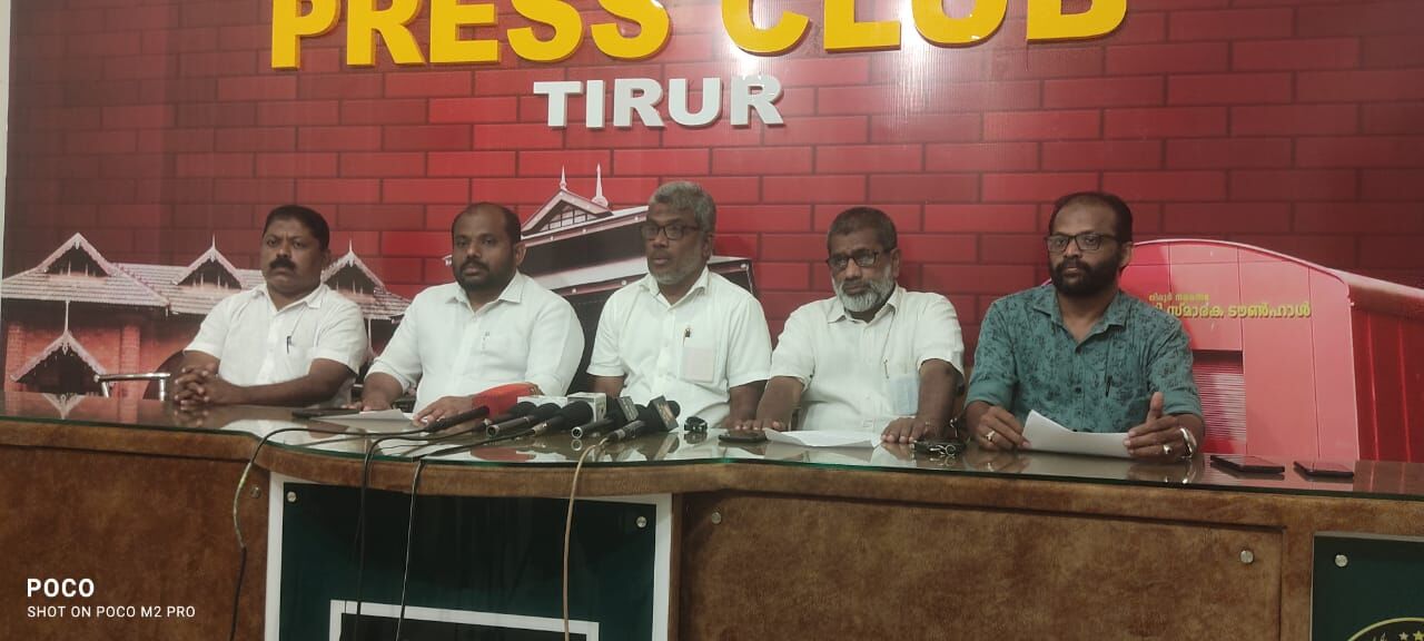 നവംബര് 1ന് കേരളപ്പിറവി ആഘോഷിക്കും: എസ്ഡിപിഐ നവംബര് 1ന് കേരളപ്പിറവി ആഘോഷിക്കും: എസ്ഡിപിഐ