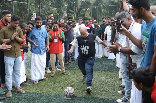 എസ്ഡിപിഐ തൃത്താല മണ്ഡലം കമ്മിറ്റി ഏകദിന ഫുട്ബോൾ ടൂർണ്ണമെൻറ് സംഘടിപ്പിച്ചു എസ്ഡിപിഐ തൃത്താല മണ്ഡലം കമ്മിറ്റി ഏകദിന ഫുട്ബോൾ ടൂർണ്ണമെൻറ് സംഘടിപ്പിച്ചു