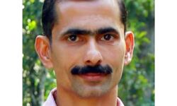 ഇരുമ്പ് ഏണി വൈദ്യുതി ലൈനിൽ തട്ടി; ഗൃഹനാഥൻ വൈദ്യുതാഘാതമേറ്റ് മരിച്ചു