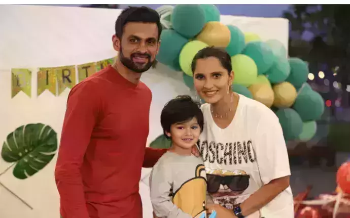 സാനിയാ മിര്സ-ഷുഹൈബ് മാലിക് ബന്ധം വേര്പിരിയുന്നു സാനിയാ മിര്സ-ഷുഹൈബ് മാലിക് ബന്ധം വേര്പിരിയുന്നു