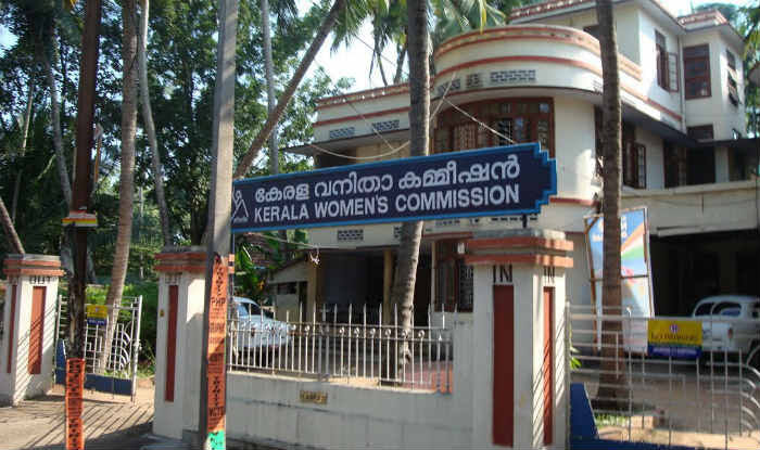 വനിതാ കമ്മീഷന് അദാലത്ത്: 20 പരാതികള് തീര്പ്പാക്കി വനിതാ കമ്മീഷന് അദാലത്ത്: 20 പരാതികള് തീര്പ്പാക്കി