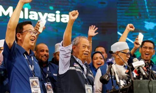 മലേസ്യയില് തൂക്കുമന്ത്രിസഭ; മുഹിയുദ്ദീന് യാസിന്റെ ദേശീയ സഖ്യം അധികാരത്തിലേക്ക് മലേസ്യയില് തൂക്കുമന്ത്രിസഭ; മുഹിയുദ്ദീന് യാസിന്റെ ദേശീയ സഖ്യം അധികാരത്തിലേക്ക്