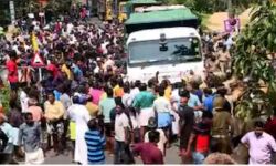 തുറമുഖ നിർമാണം പുനരാരംഭിക്കാനുള്ള അദാനി ഗ്രൂപ്പ് ശ്രമം തടഞ്ഞ് സമരക്കാർ