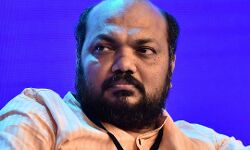 പ്രളയകാലത്ത് നൽകിയ അരിക്ക് പണം ചോദിക്കുന്ന കേന്ദ്ര നിലപാട് അം​ഗീകരിക്കാനാകില്ലെന്ന് പി രാജീവ്