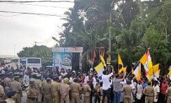 വിഴിഞ്ഞം സമരം: നഷ്ടം 200 കോടി;    നഷ്ട പരിഹാരം സഭയിൽ നിന്ന് ഈടാക്കാൻ സർക്കാർ നീക്കം