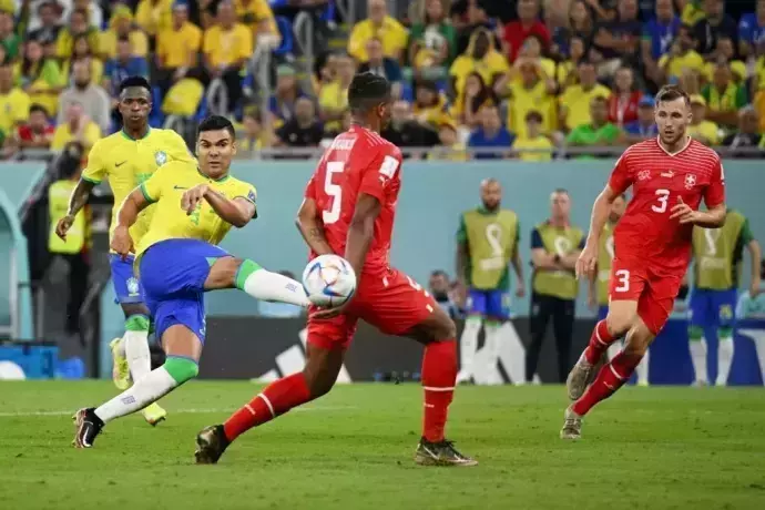 കസിമറോ അവതരിച്ചു; ബ്രസീല്‍ ലോകകപ്പ് പ്രീക്വാര്‍ട്ടറില്‍