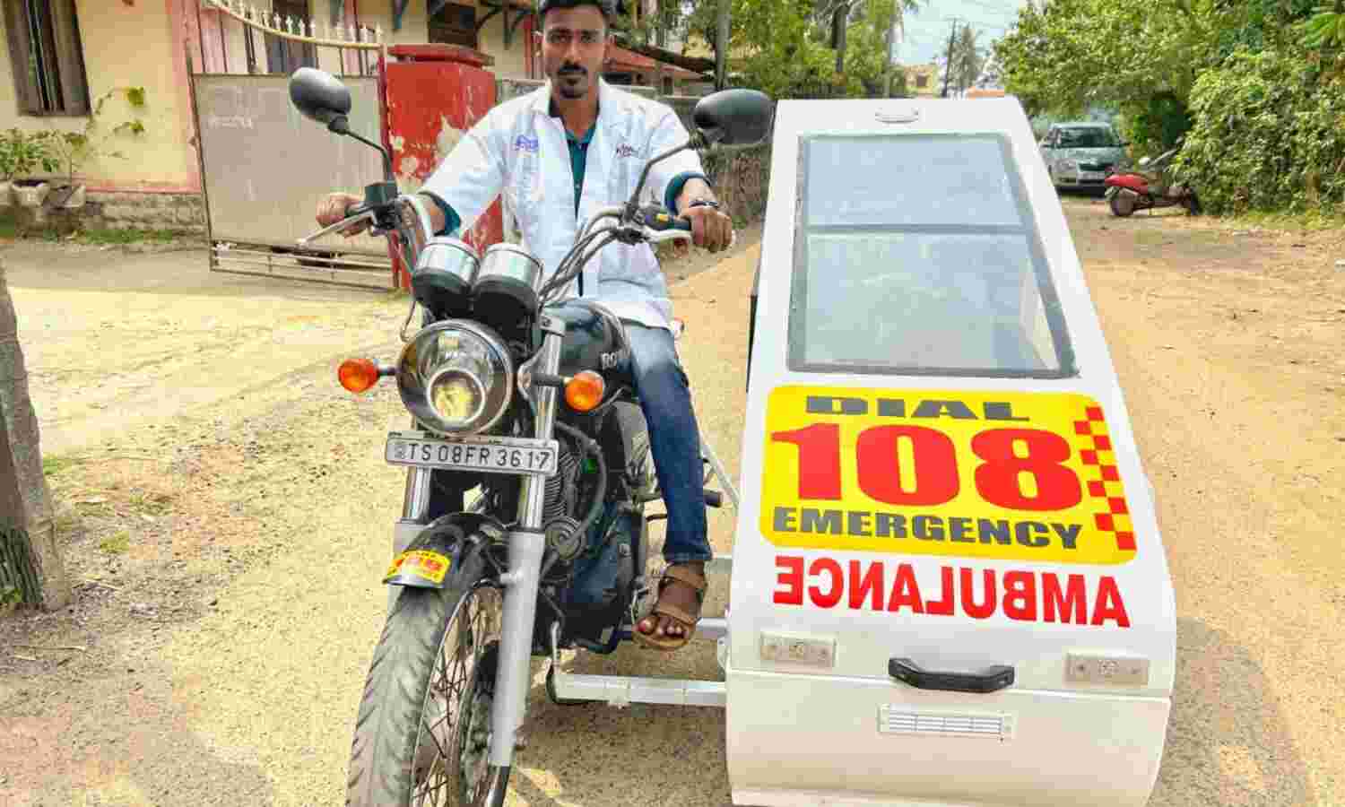 ശബരിമല അടിയന്തര വൈദ്യസഹായത്തിന് ഇനി റാപ്പിഡ് ആക്ഷന് മെഡിക്കല് യൂനിറ്റും ശബരിമല അടിയന്തര വൈദ്യസഹായത്തിന് ഇനി റാപ്പിഡ് ആക്ഷന് മെഡിക്കല് യൂനിറ്റും