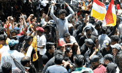 ന്യായമായ ആവശ്യങ്ങള്‍ അംഗീകരിക്കുംവരെ സമരം; നേതാക്കളെ തീവ്രവാദികളാക്കി ചിത്രീകരിക്കുന്നു; വിമര്‍ശനവുമായി ലത്തീന്‍ അതിരൂപത സര്‍ക്കുലര്‍