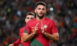 റാമോസിന് ഹാട്രിക്ക്; പറങ്കികള് തീയായി; സ്വിസ് ചാരവും റാമോസിന് ഹാട്രിക്ക്; പറങ്കികള് തീയായി; സ്വിസ് ചാരവും