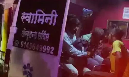 വിനോദയാത്ര കഴിഞ്ഞ് മടങ്ങിയ വിദ്യാര്ഥികള് സഞ്ചരിച്ച ബസ് മറിഞ്ഞു; രണ്ട് മരണം വിനോദയാത്ര കഴിഞ്ഞ് മടങ്ങിയ വിദ്യാര്ഥികള് സഞ്ചരിച്ച ബസ് മറിഞ്ഞു; രണ്ട് മരണം