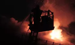 മുംബൈയില്‍ തീപ്പിടിത്തം; ആളപായമില്ല