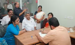 പുറമ്പോക്ക് ഭൂമിയിൽ താമസിക്കുന്ന അർഹതപ്പെട്ടവർക്ക് പട്ടയം : മന്ത്രി കെ രാജൻ പുറമ്പോക്ക് ഭൂമിയിൽ താമസിക്കുന്ന അർഹതപ്പെട്ടവർക്ക് പട്ടയം : മന്ത്രി കെ രാജൻ