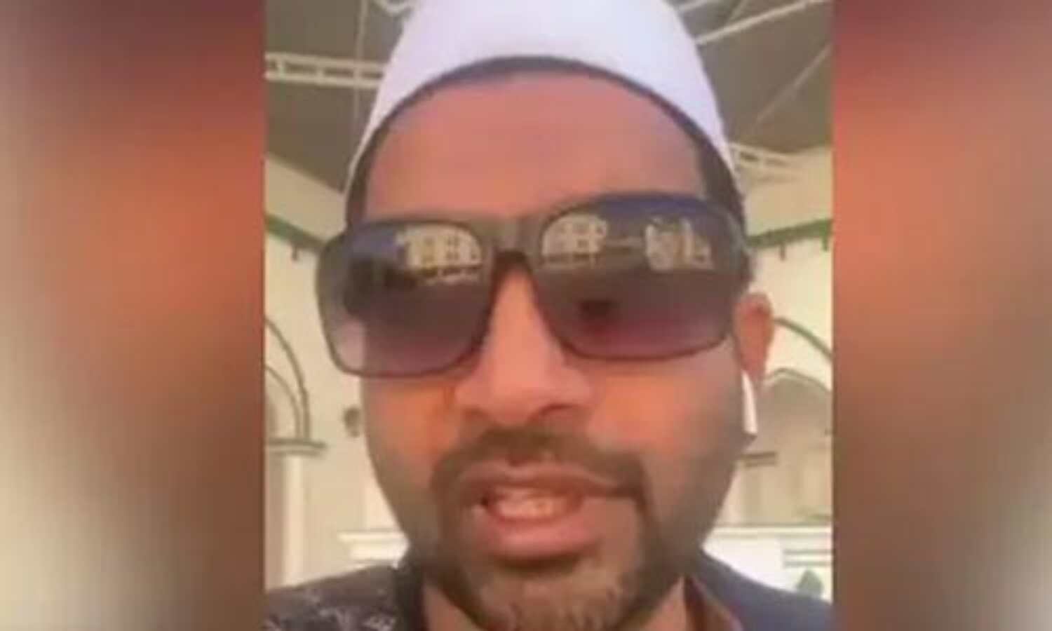 ഞാന് യമനില് വന്നത് മതപഠനത്തിന്, പ്രചരിക്കുന്നത് വ്യാജ വാര്ത്ത; തൃക്കരിപ്പൂര് സ്വദേശിയുടെ വീഡിയോ സന്ദേശം പുറത്ത് ഞാന് യമനില് വന്നത് മതപഠനത്തിന്, പ്രചരിക്കുന്നത് വ്യാജ വാര്ത്ത; തൃക്കരിപ്പൂര് സ്വദേശിയുടെ വീഡിയോ സന്ദേശം പുറത്ത്